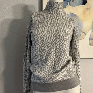 Tommy Hilfiger Pattern Sweater Women
